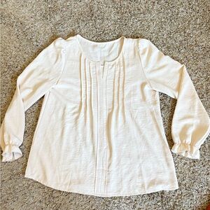 Chic Cream Blouse for Women